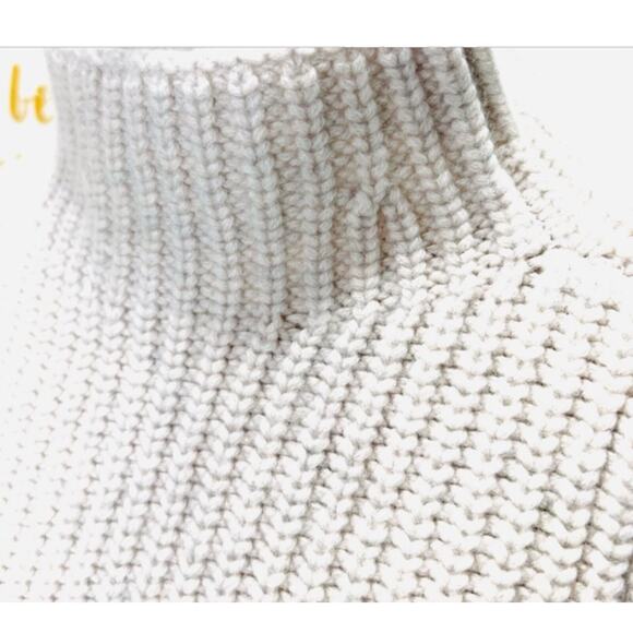 Intermix Wool/Cashmere Cream Pullover Mock Turtleneck Crop Sweater Sz M - Picture 2 of 14